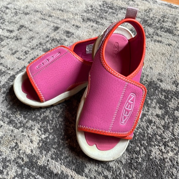 KEEN Knotch River water shoes 10 - Picture 1 of 12